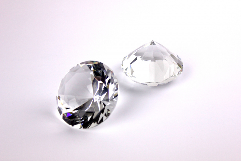 Ø 3 cm Glas-Diamanten Brillantschliff Optik - Klar