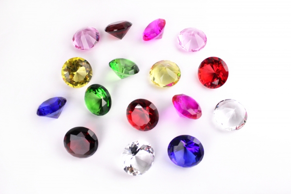 Ø 6 cm Glas-Diamanten Brillantschliff Optik verschiedene Farben